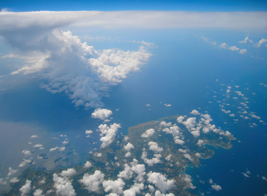 カバー画像:島根県海士町の小中学校で集団食中毒