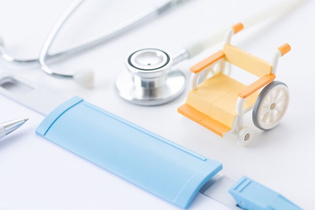 アイキャッチ:［医療改革］ 高額療養費制度見直し、所得区分を細分化へ　社保審専門委員会