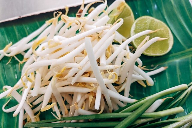 アイキャッチ:和歌山県田辺市の中学校の給食用献立に異物の混入の可能性