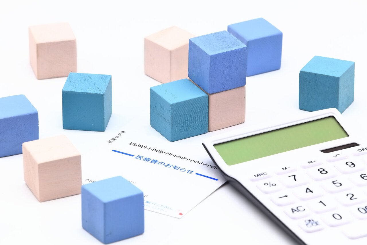 カバー画像:［介護］ LIFE関連加算、科学的介護推進体制加算を1階層目に　2階層案示す