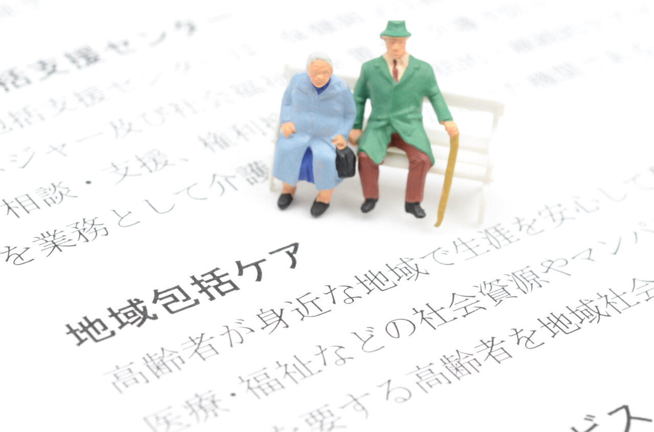 カバー画像:［診療報酬］ 地域包括医療病棟は3,066－3,367点の6区分に細分化